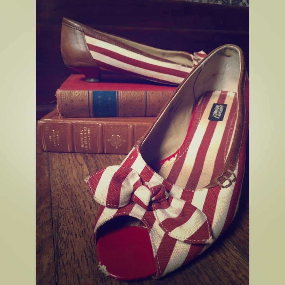 Adorable red and white kitten heels